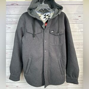 Quiksilver Men's Sz S Sherpa Lined Button Up Hoodie Shacket Pockets Gray NWT
